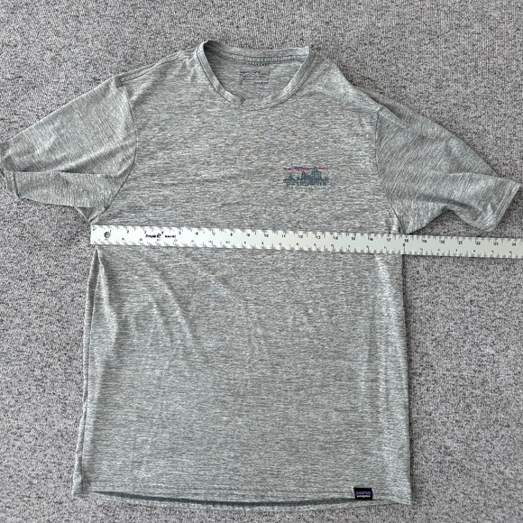 Men’s Patagonia Capilene Cool Tech Tee - Picture 3 of 4